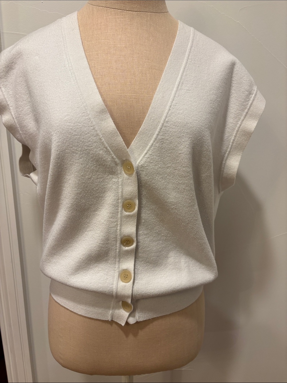Maeve White V-Neck Button-Front Sweater Vest